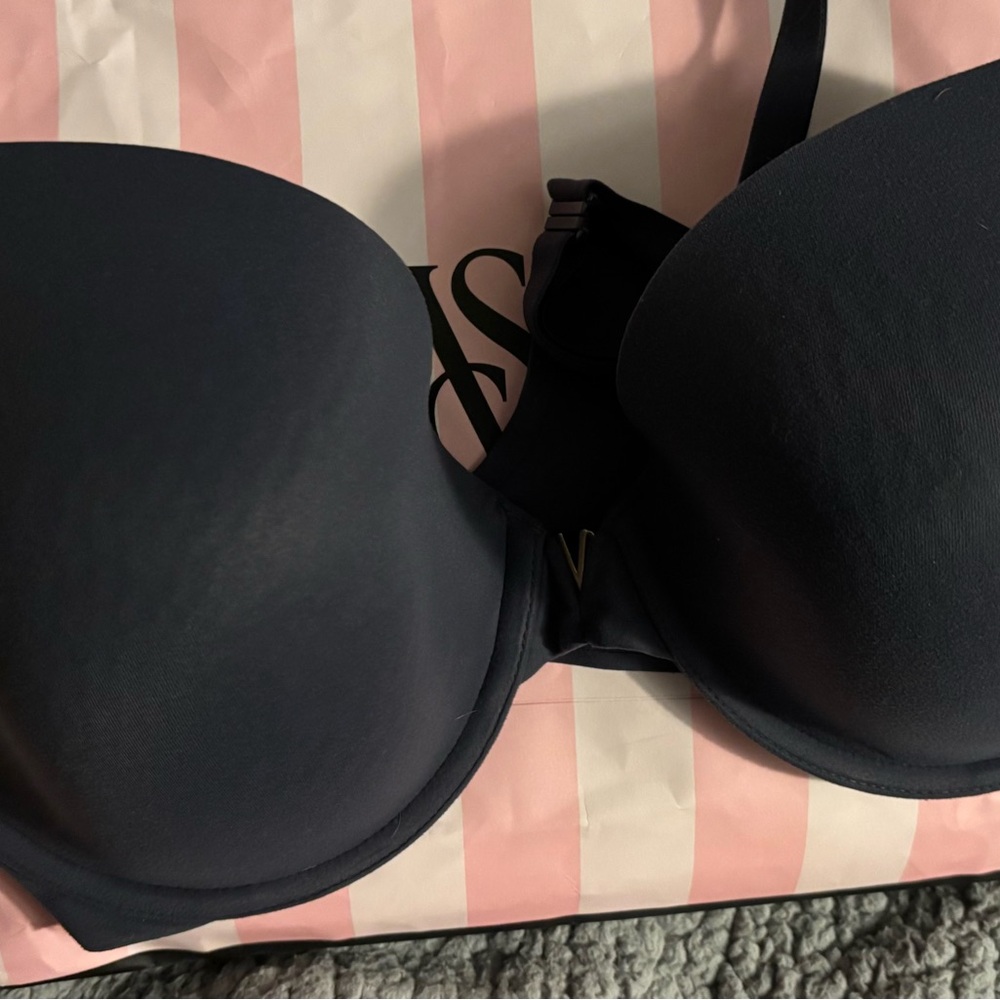 Victoria's Secret Gray Bra